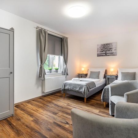 Room Mesi روزفادوف المظهر الخارجي الصورة