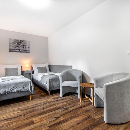 Room Mesi روزفادوف المظهر الخارجي الصورة