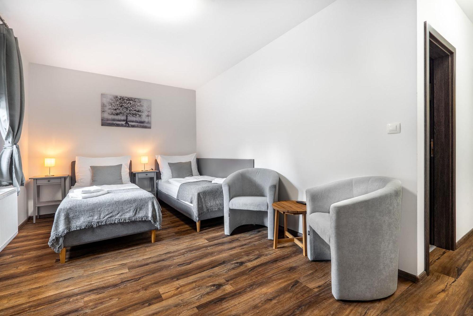 Room Mesi روزفادوف المظهر الخارجي الصورة